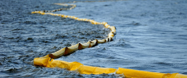 oil spill control booms